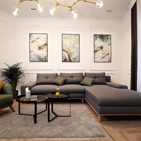 Luxury Apartments Donostia & Iruna Beograd Ngoại thất bức ảnh