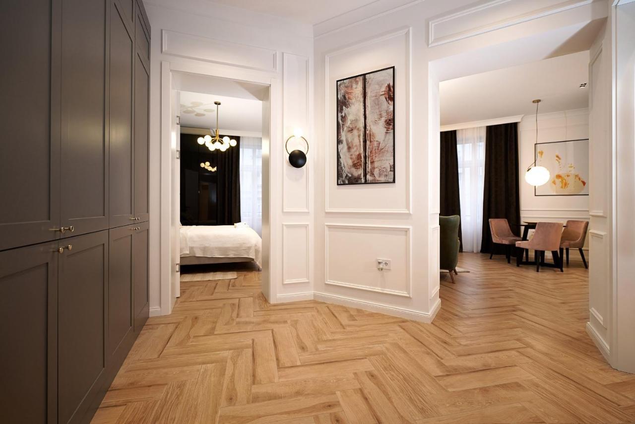 Luxury Apartments Donostia & Iruna Beograd Ngoại thất bức ảnh